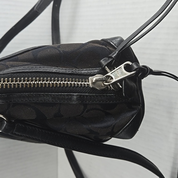 Coach Signature Mini Satchel 30268 - Picture 4 of 12